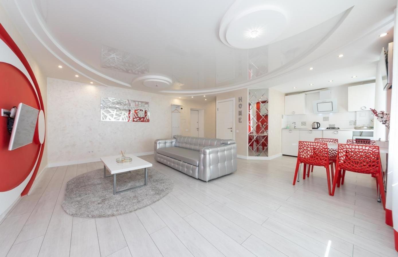 Appartamento Flat24 On Lesi Ukrainki 3 Kiev Esterno foto